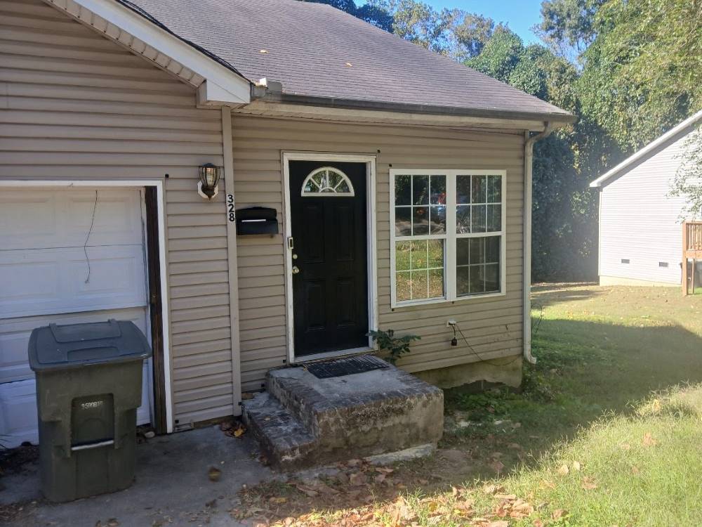 328 Lutz Rd